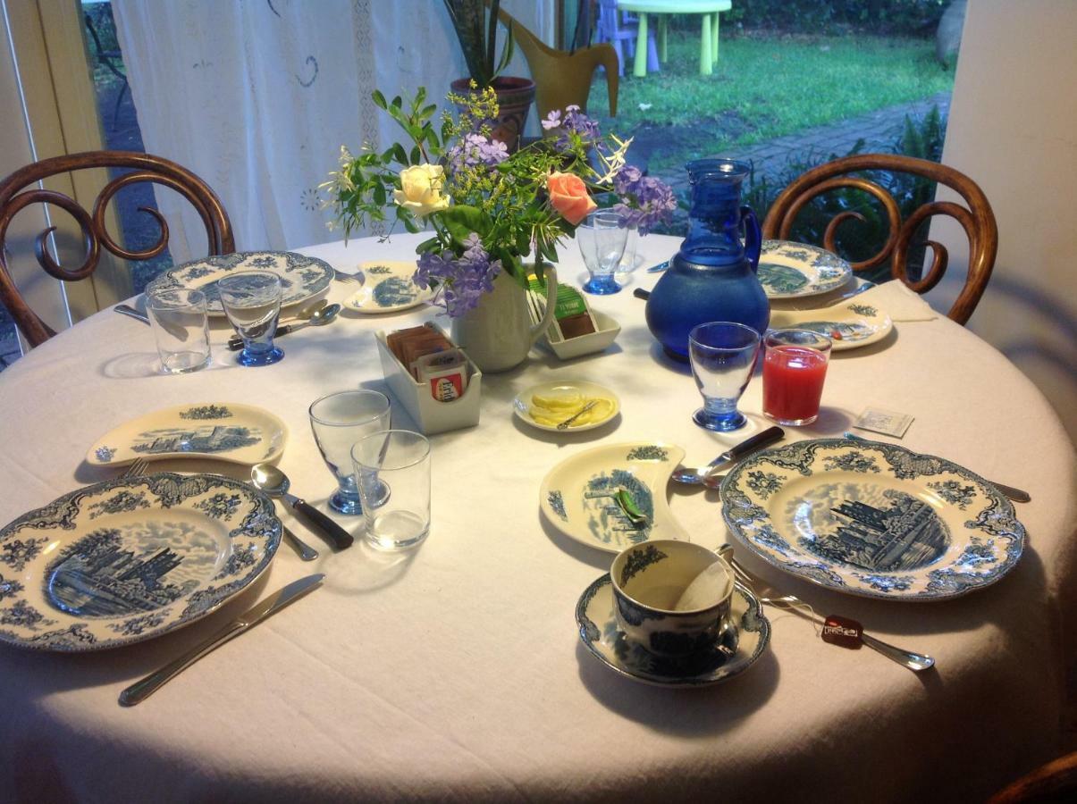 Relais De Charme - B&B Short Lets La Casa Di Francesca Sant'Agata Li Battiati Екстериор снимка